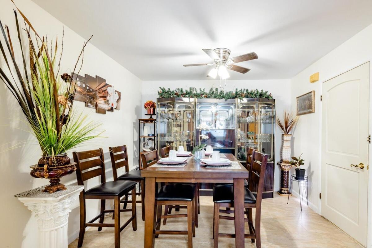 Spacious Comfy Room In Cozy Classy Duplex New York Exterior photo